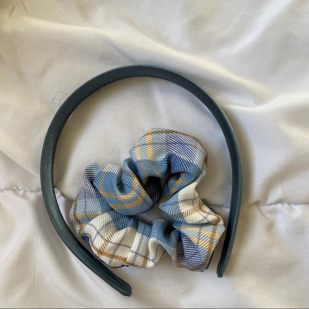 Hair accessories
